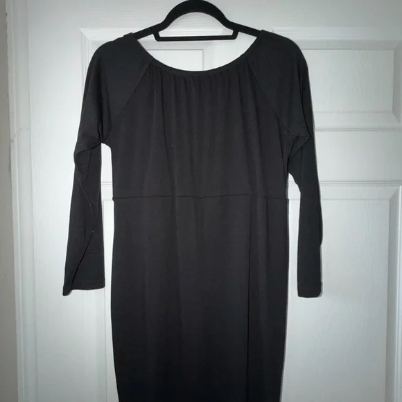 Chic Black Long Sleeve Maternity Dress - Picture 10 of 13